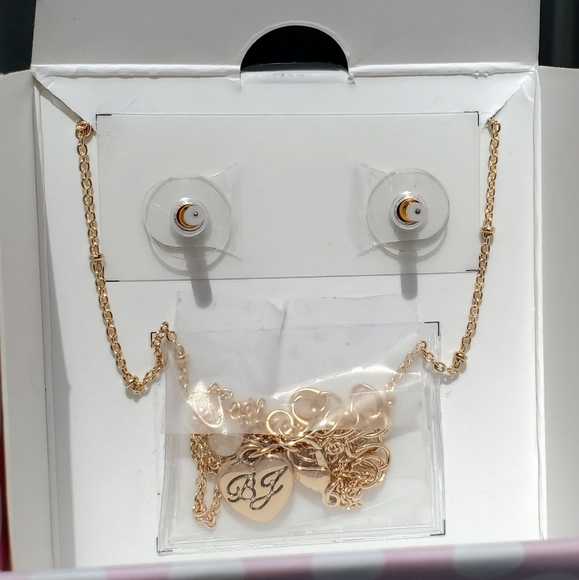 Betsey Johnson butterfly necklace/earrings set - Picture 3 of 7